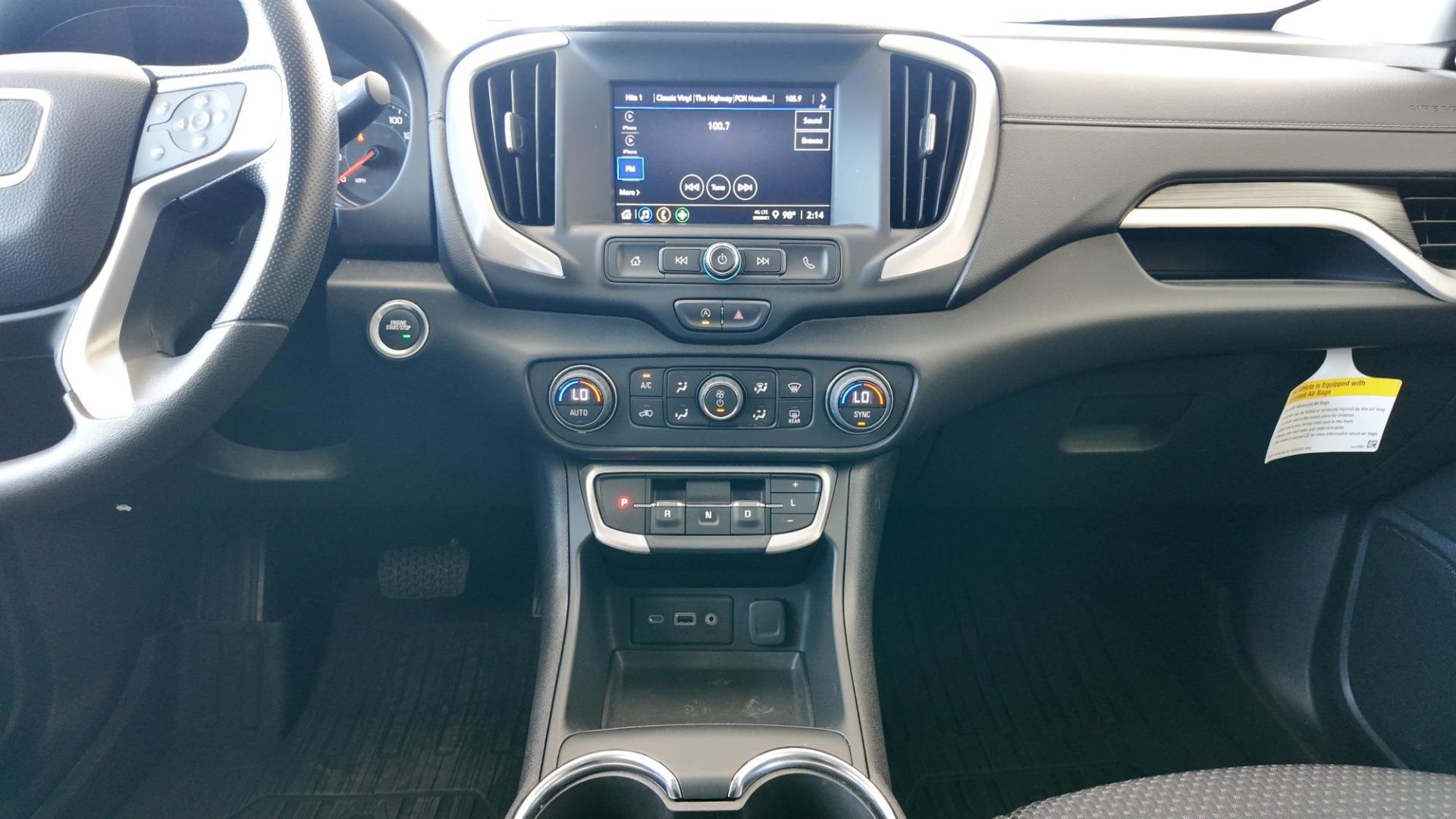 2024 Maroon /Medium Ash Gray/Jet Black GMC Terrain FWD SLE (3GKALMEG1RL) with an 1.5L I-4 gasoline direct injection engine, located at 605 West Oak Street, West, TX, 76691, (254) 826-5852, 31.803501, -97.098549 - Photo#9