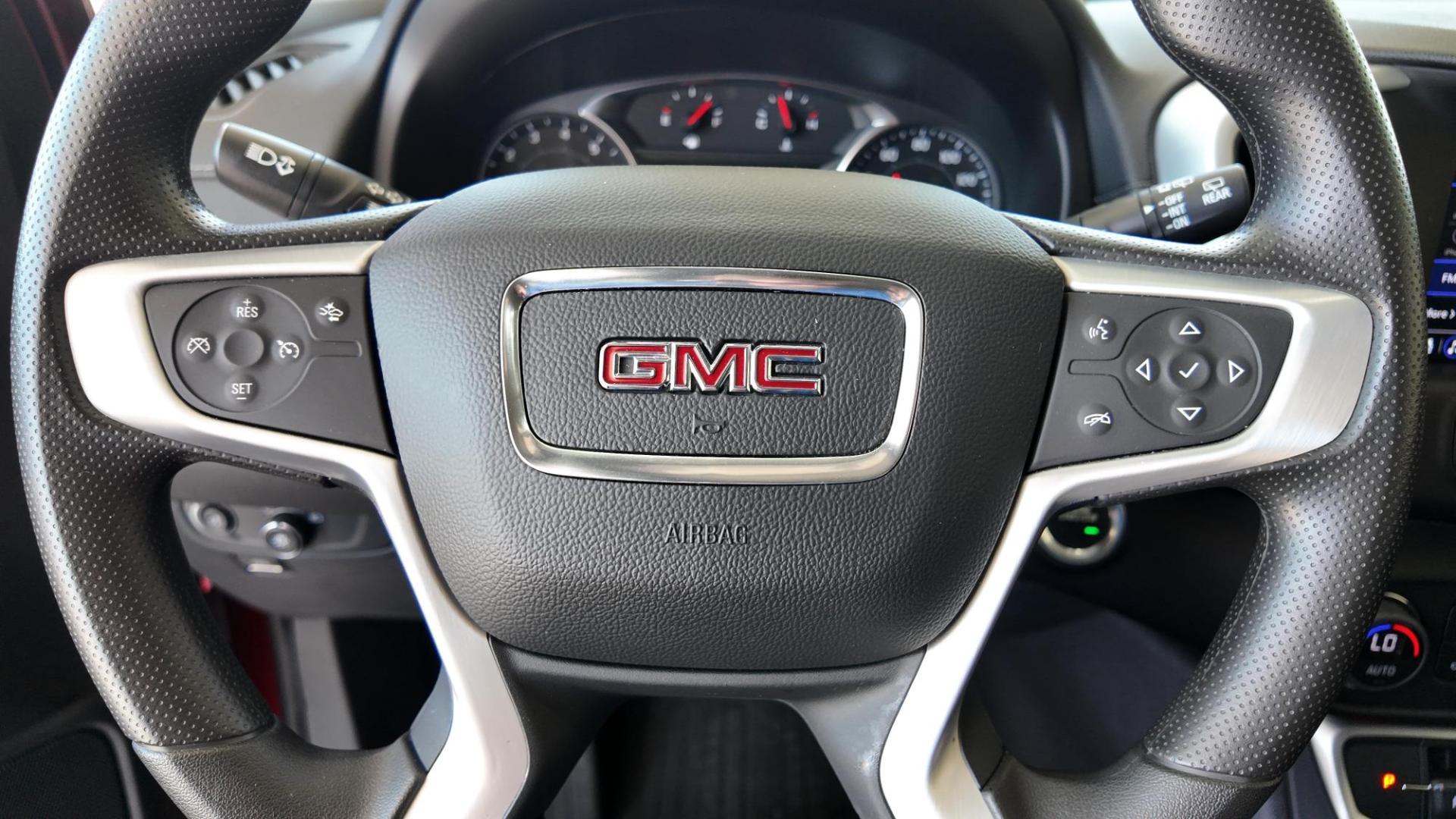 2024 Maroon /Medium Ash Gray/Jet Black GMC Terrain FWD SLE (3GKALMEG1RL) with an 1.5L I-4 gasoline direct injection engine, located at 605 West Oak Street, West, TX, 76691, (254) 826-5852, 31.803501, -97.098549 - Photo#4