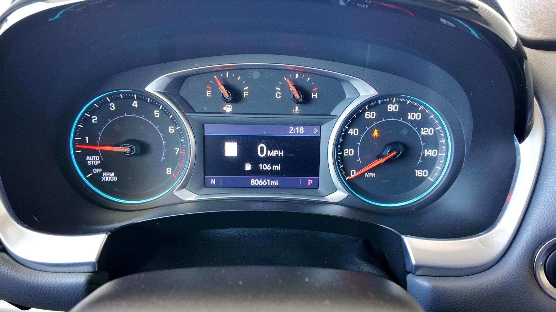 2021 /Dark Atmosphere/Medium Ash Gray, leather Jet Black Chevrolet Traverse 74440 (1GNERHKW4MJ) with an 3.6L V6 DOHC 24V engine, 9-Speed Automatic transmission, located at 605 West Oak Street, West, TX, 76691, (254) 826-5852, 31.803501, -97.098549 - Photo#5