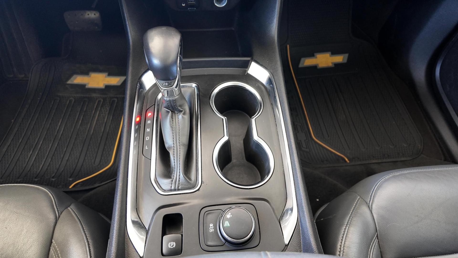 2021 /Dark Atmosphere/Medium Ash Gray, leather Jet Black Chevrolet Traverse 74440 (1GNERHKW4MJ) with an 3.6L V6 DOHC 24V engine, 9-Speed Automatic transmission, located at 605 West Oak Street, West, TX, 76691, (254) 826-5852, 31.803501, -97.098549 - Photo#8