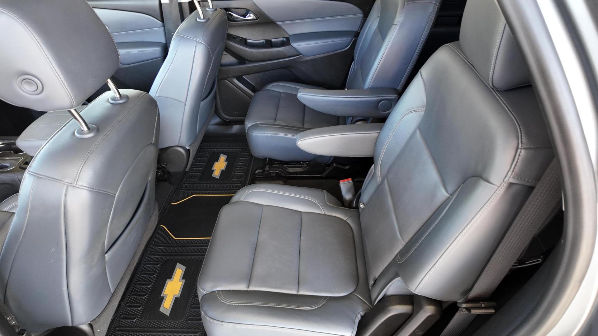 2021 /Dark Atmosphere/Medium Ash Gray, leather Jet Black Chevrolet Traverse 74440 (1GNERHKW4MJ) with an 3.6L V6 DOHC 24V engine, 9-Speed Automatic transmission, located at 605 West Oak Street, West, TX, 76691, (254) 826-5852, 31.803501, -97.098549 - Photo#10