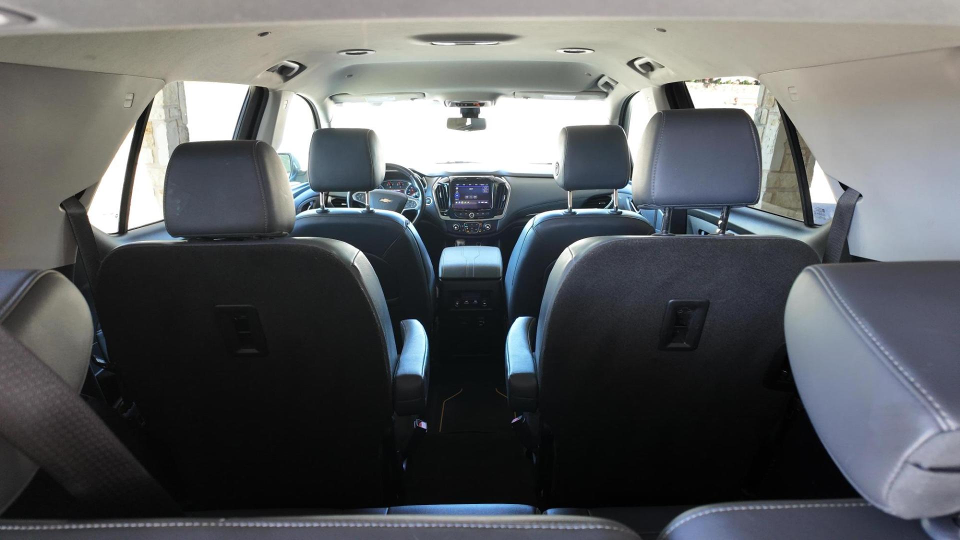 2021 /Dark Atmosphere/Medium Ash Gray, leather Jet Black Chevrolet Traverse 74440 (1GNERHKW4MJ) with an 3.6L V6 DOHC 24V engine, 9-Speed Automatic transmission, located at 605 West Oak Street, West, TX, 76691, (254) 826-5852, 31.803501, -97.098549 - Photo#12