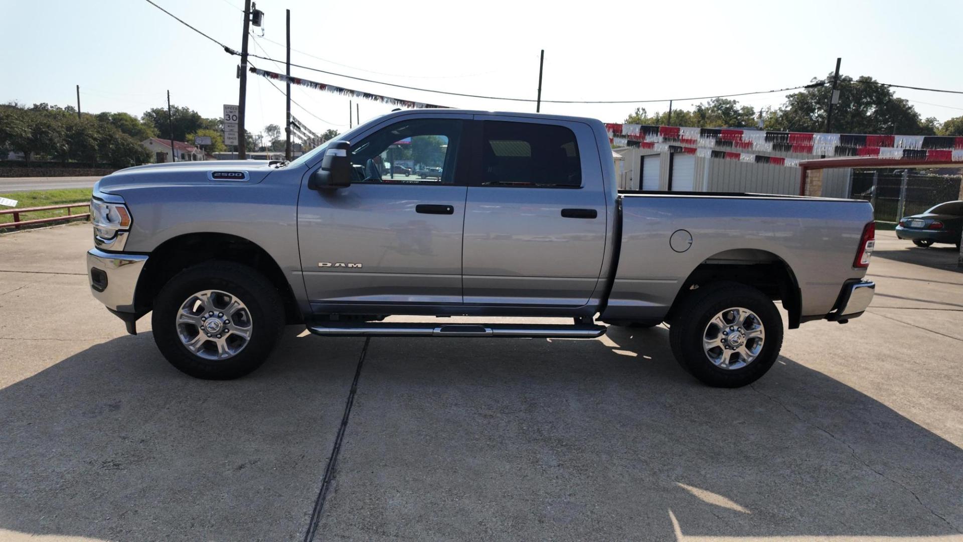 2024 /Black/Diesel Gray Black RAM 2500 84795 (3C6UR5DJ9RG) with an 6.4L V8 engine, 6-Speed Automatic transmission, located at 605 West Oak Street, West, TX, 76691, (254) 826-5852, 31.803501, -97.098549 - Photo#1