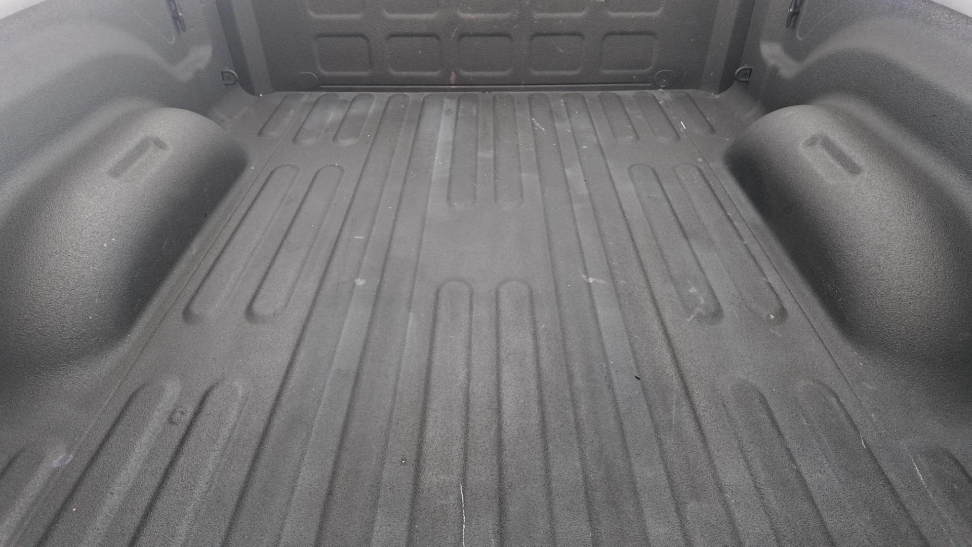 2024 /Black/Diesel Gray Black RAM 2500 84795 (3C6UR5DJ9RG) with an 6.4L V8 engine, 6-Speed Automatic transmission, located at 605 West Oak Street, West, TX, 76691, (254) 826-5852, 31.803501, -97.098549 - Photo#12